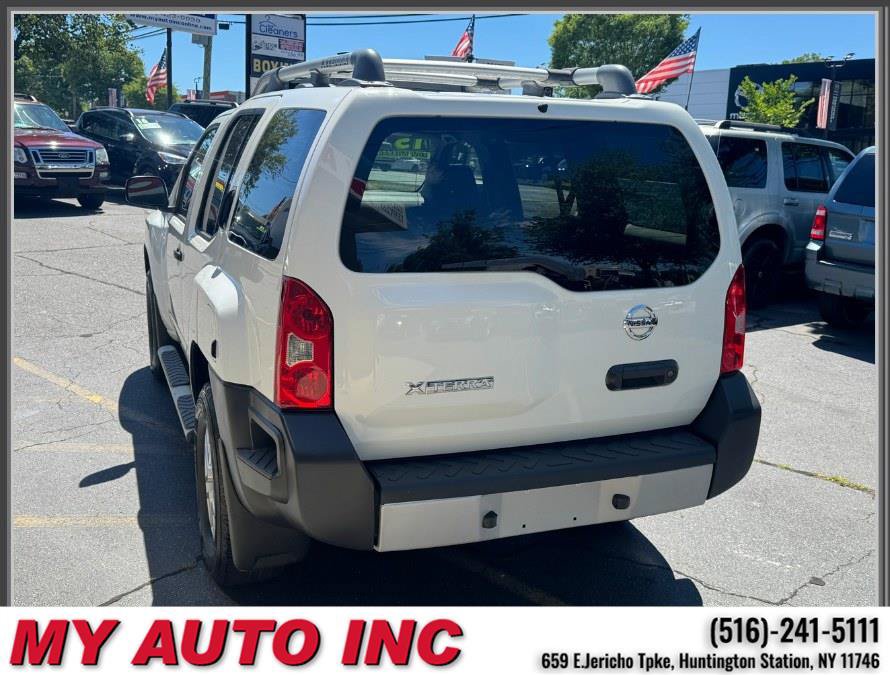 Used 2015 Nissan Xterra 4WD image 6