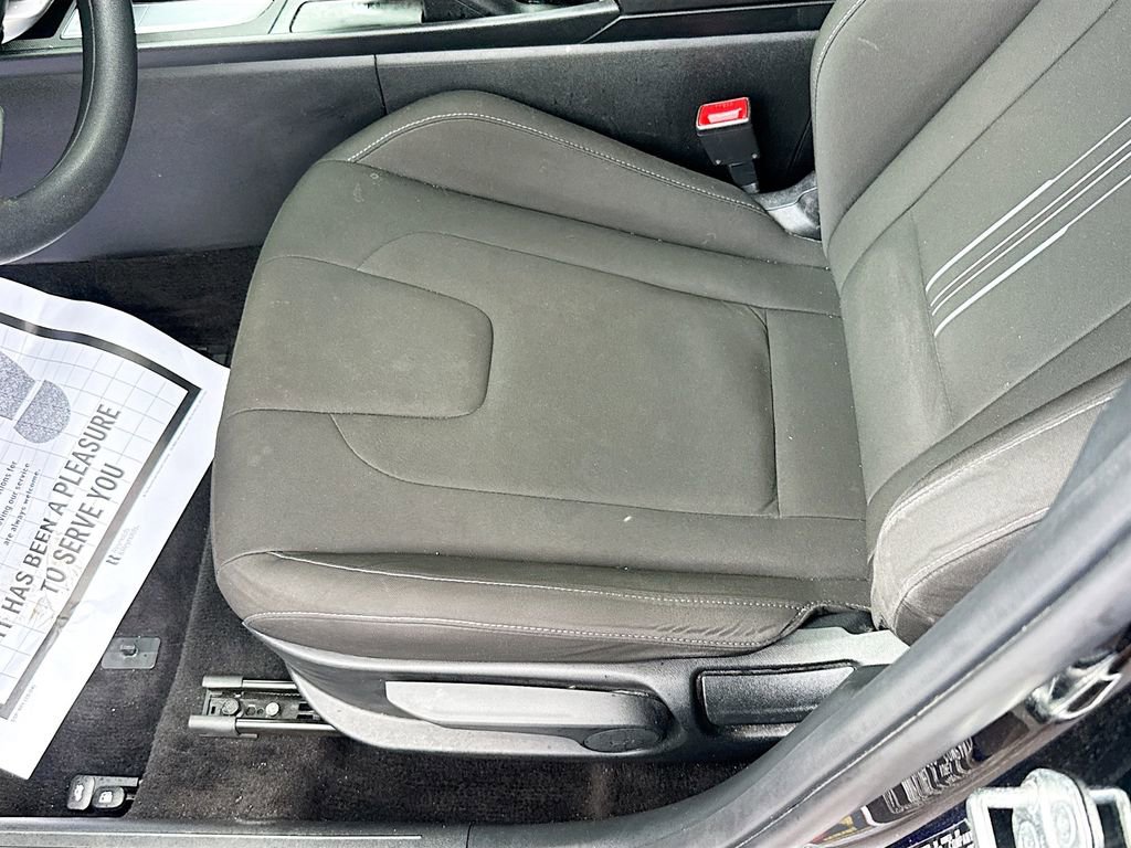 Used 2023 Hyundai Elantra SEL FWD image 21