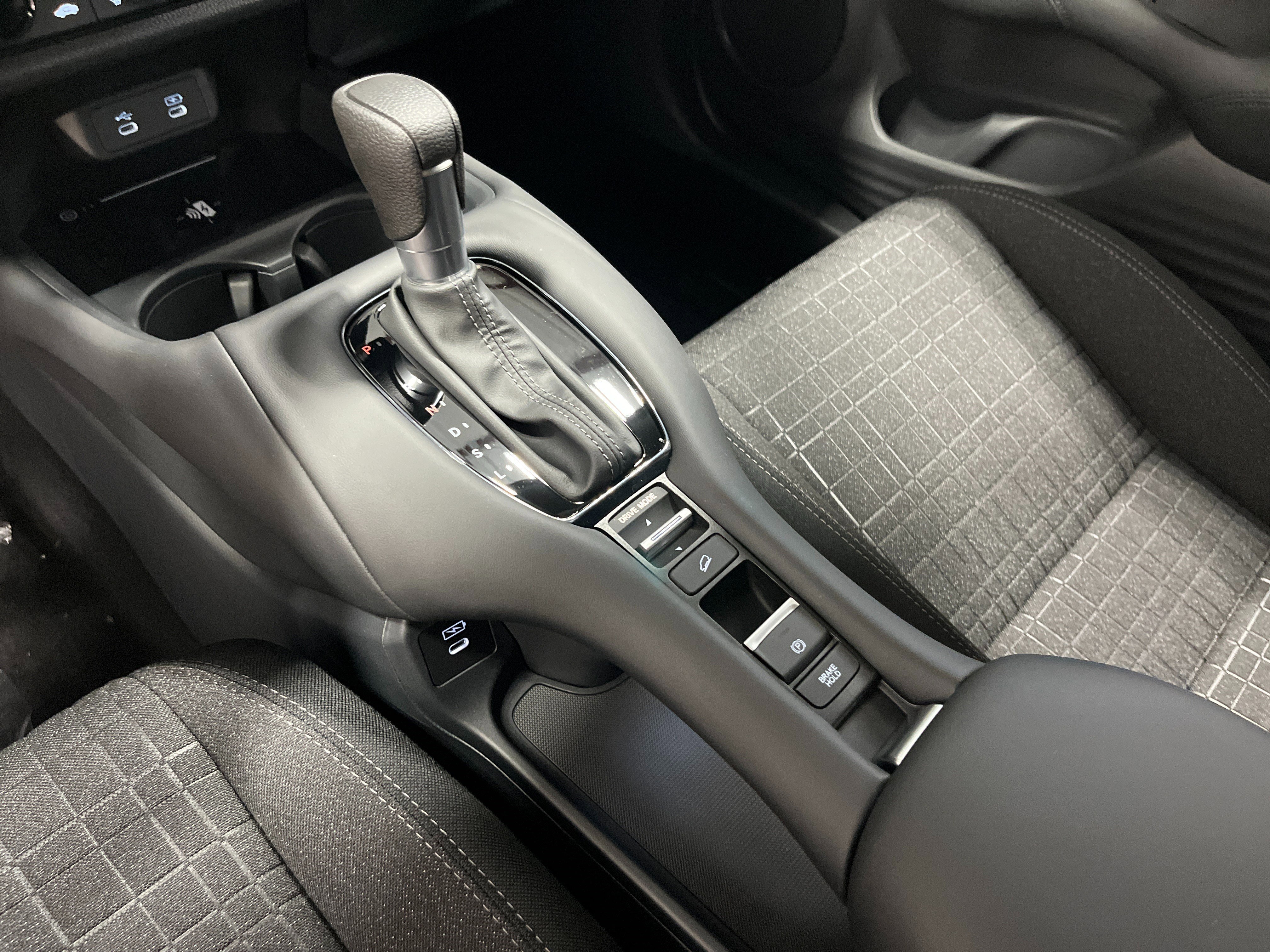 New 2026 Honda HR-V LX image 14