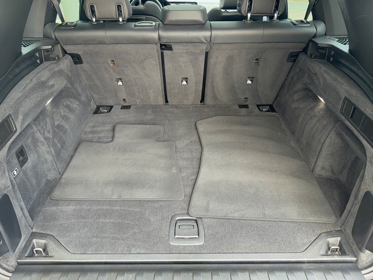 Used 2022 BMW X5 sDrive40i w/ M Sport Package RWD image 28