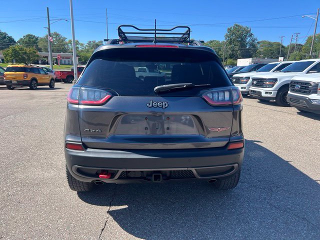 Used 2019 Jeep Cherokee Trailhawk w/ Cold Weather Group AWD/4WD image 5