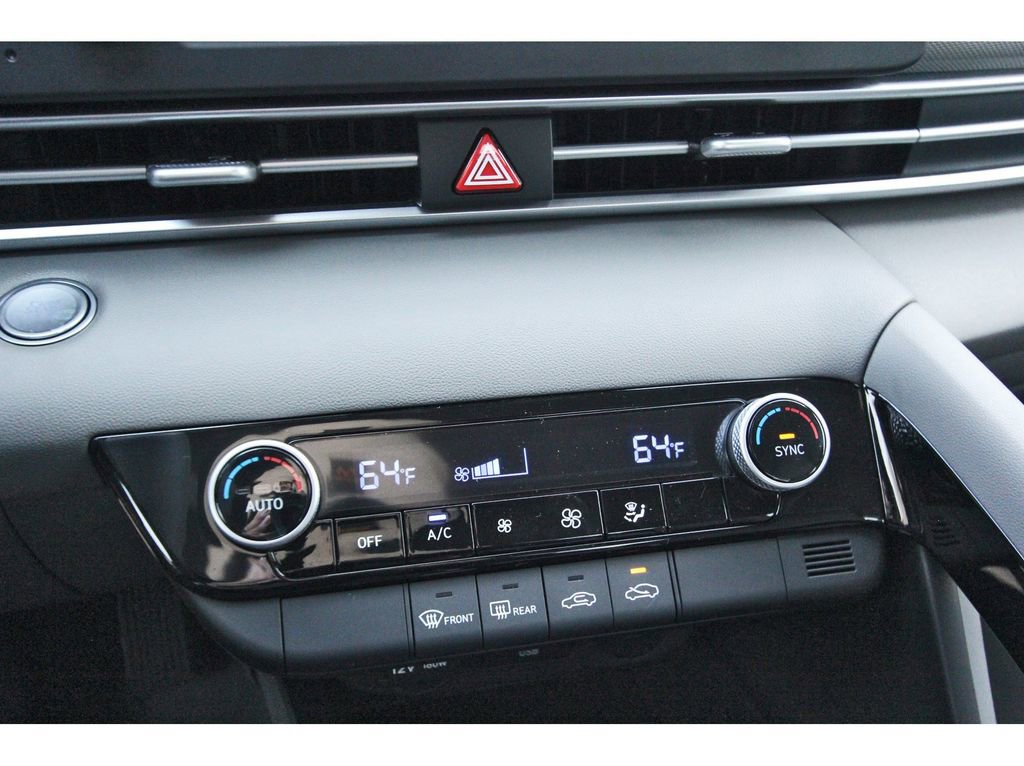 New 2026 Hyundai Elantra Blue image 15