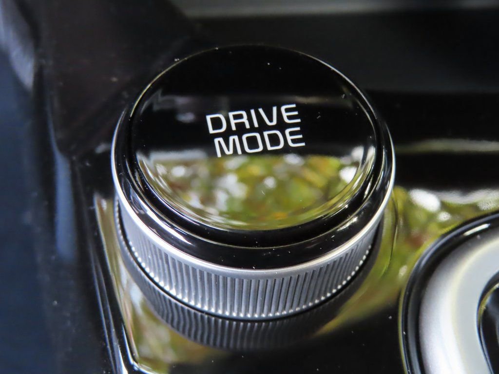 New 2026 Kia Seltos SX w/ SX Sunroof Package image 13