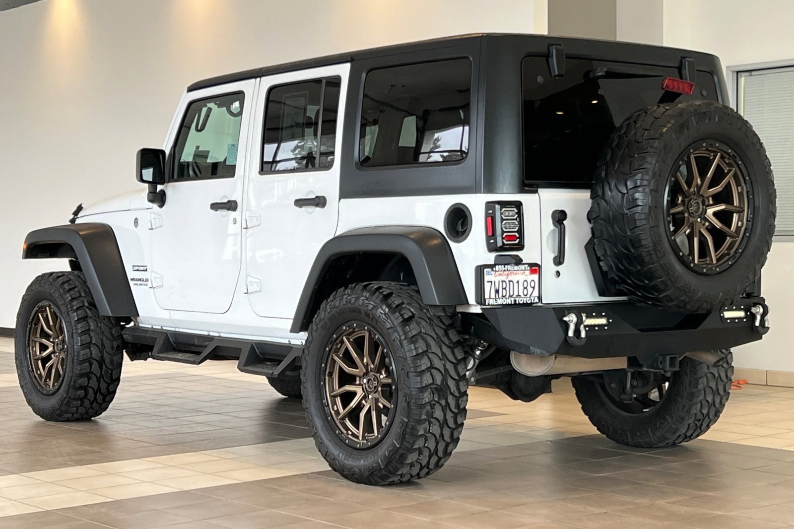 Used 2017 Jeep Wrangler Unlimited Sport w/ Quick Order Package 24S image 6