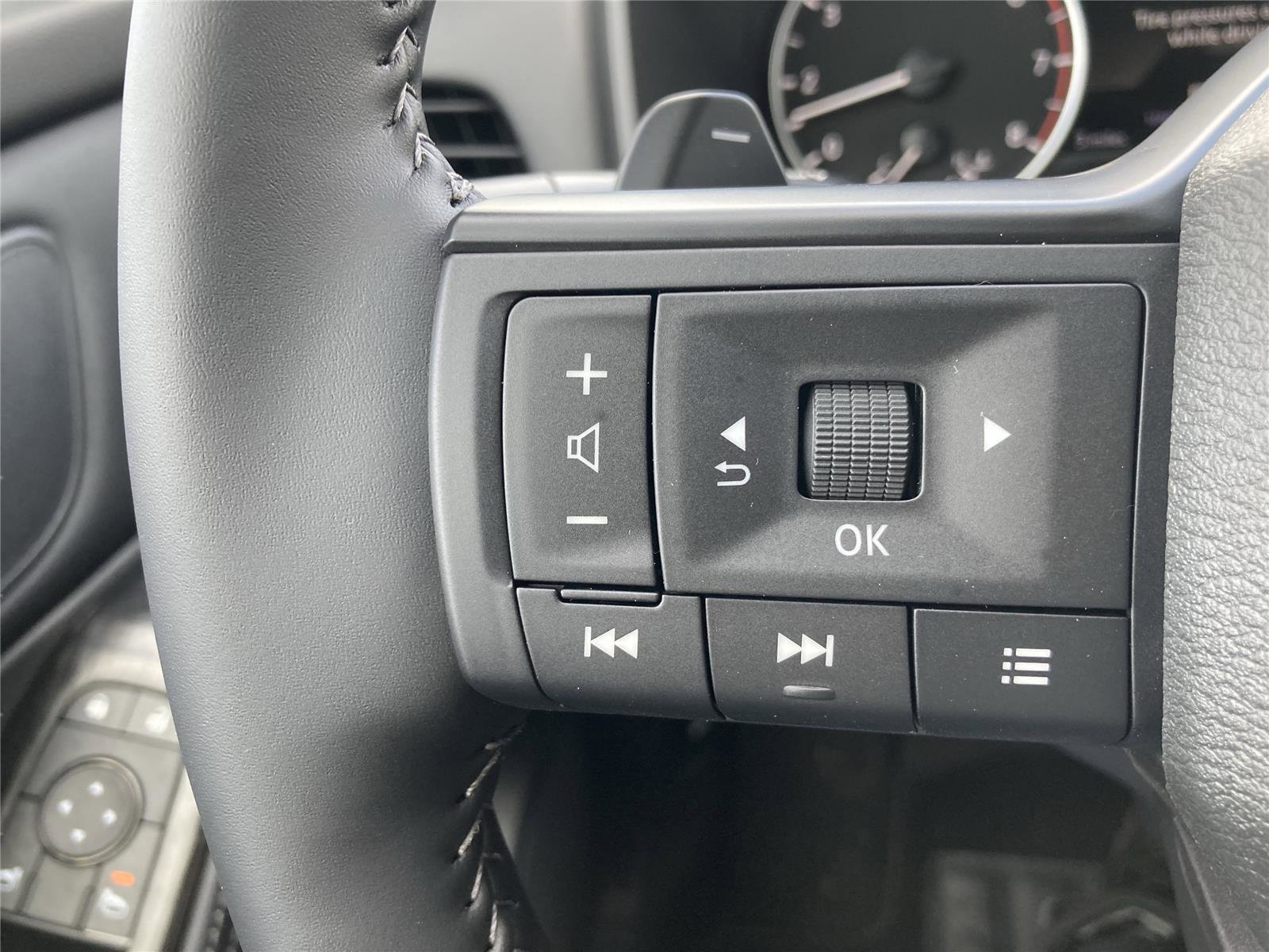 New 2026 Nissan Rogue SV image 19