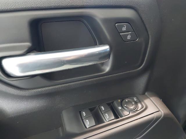 New 2026 Chevrolet Silverado 1500 Custom w/ Turbomax Blackout Package image 26
