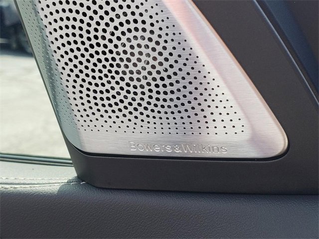 New 2026 BMW X7 M60i image 23