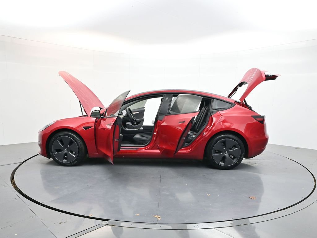 Used 2023 Tesla Model 3 Standard Range image 42