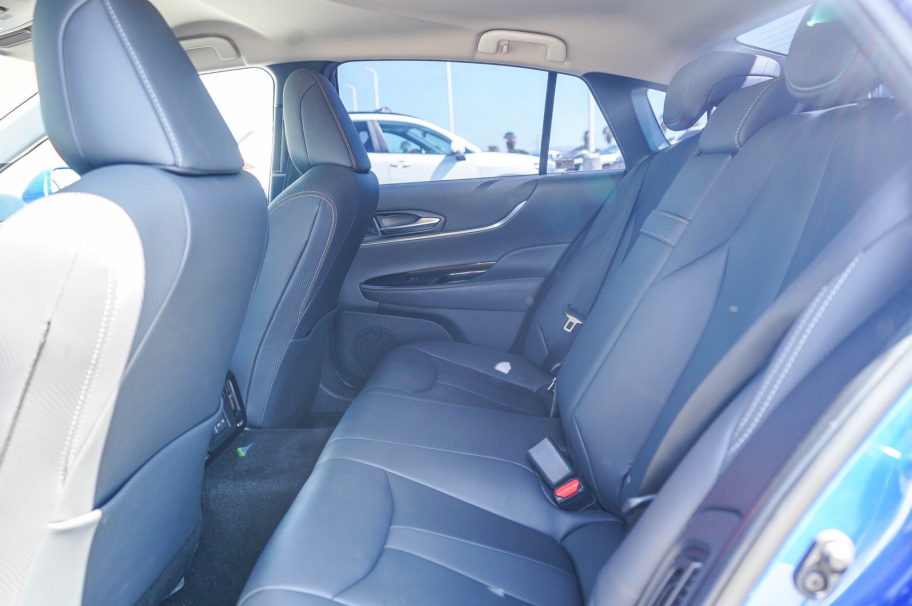 Certified 2025 Toyota Mirai XLE RWD image 18