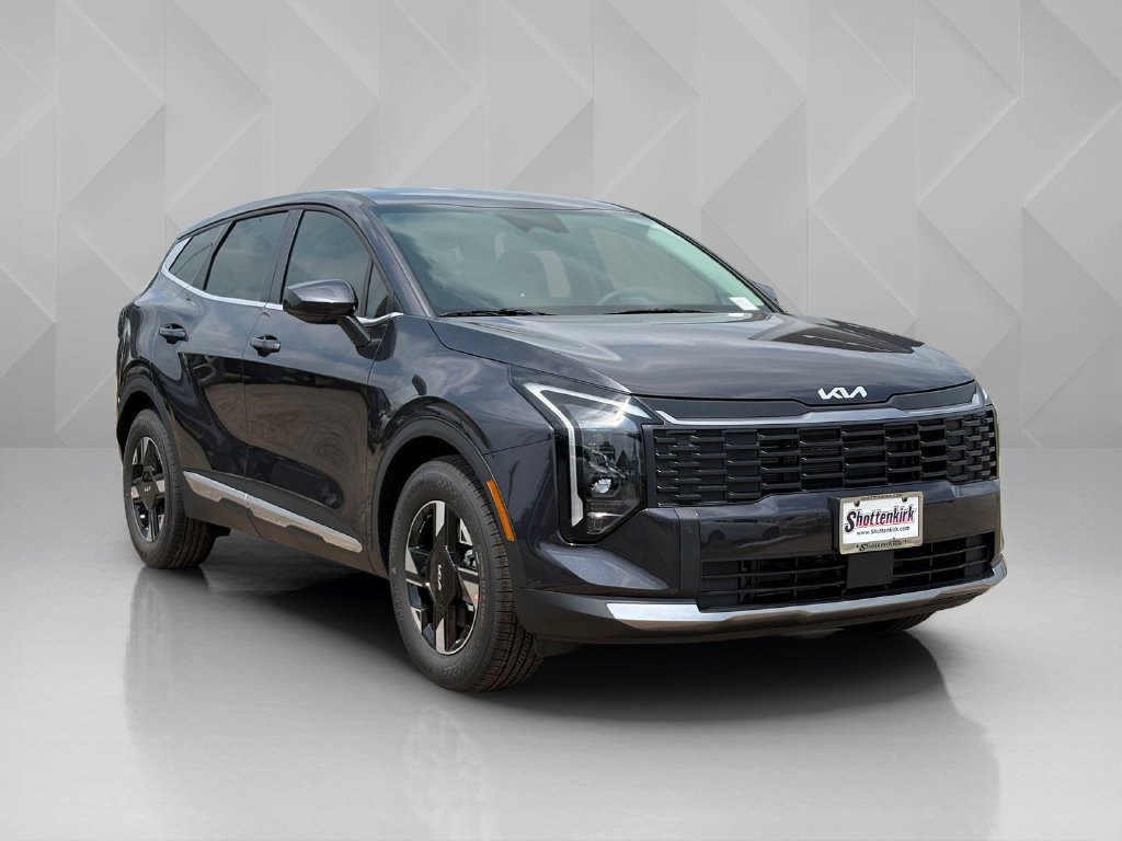 New 2026 Kia Sportage LX FWD image 3
