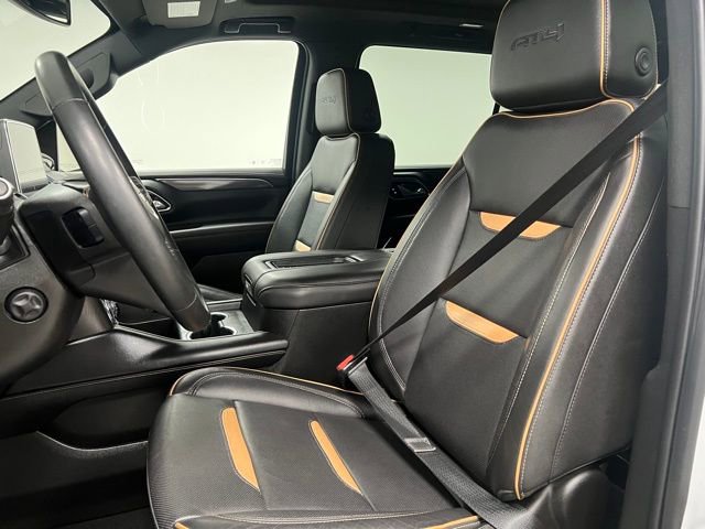 Used 2024 GMC Yukon XL AT4 w/ AT4 Premium Package AWD/4WD image 22