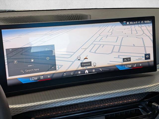 Used 2025 BMW 330i Sedan image 13