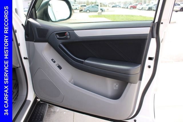 Used 2008 Toyota 4Runner SR5 image 21