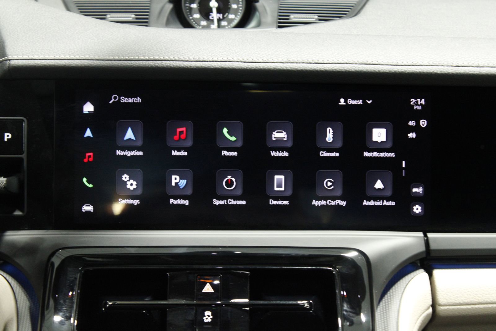 Used 2025 Porsche Panamera 4 image 38