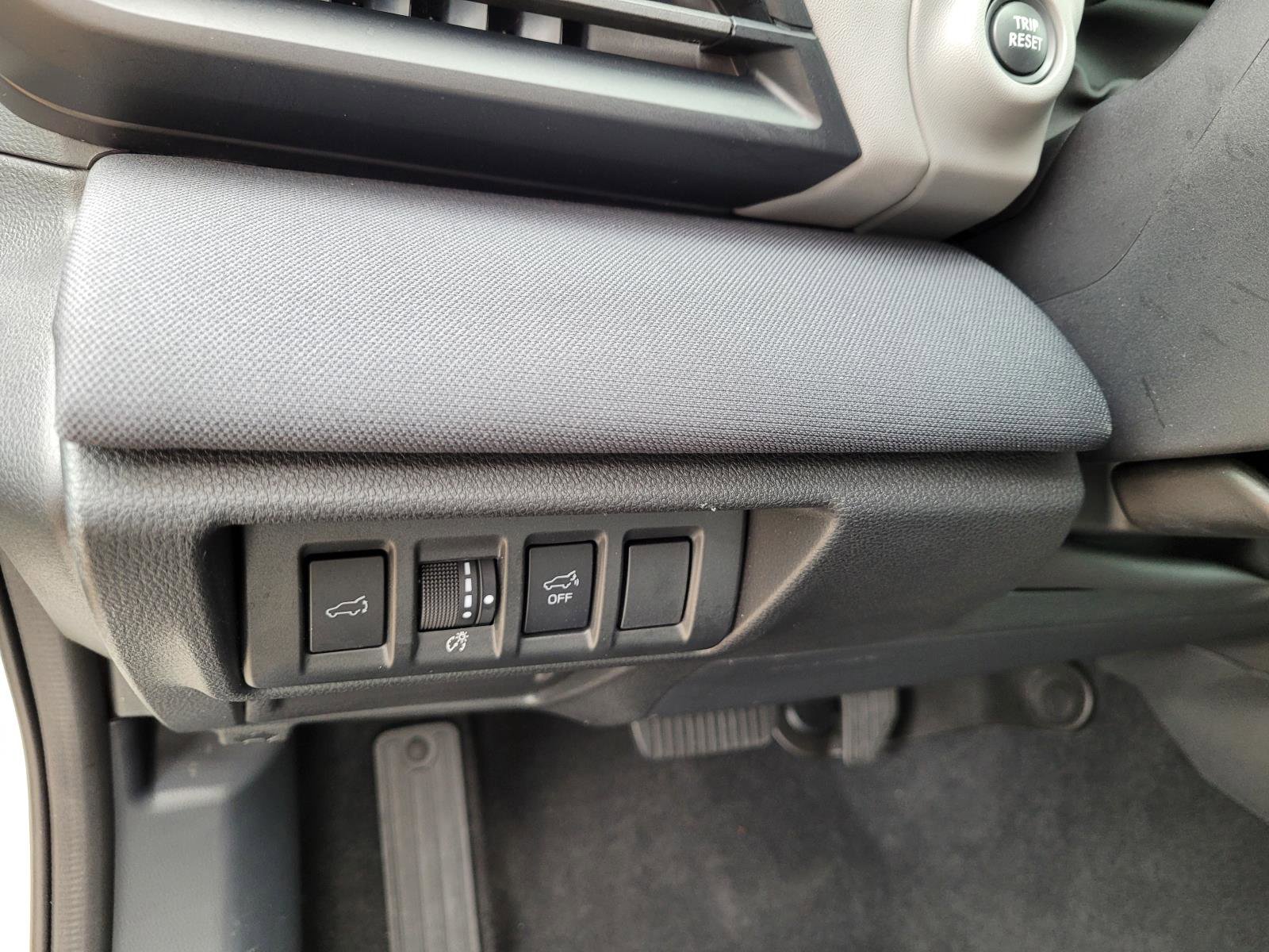 Certified 2025 Subaru Outback Premium image 28