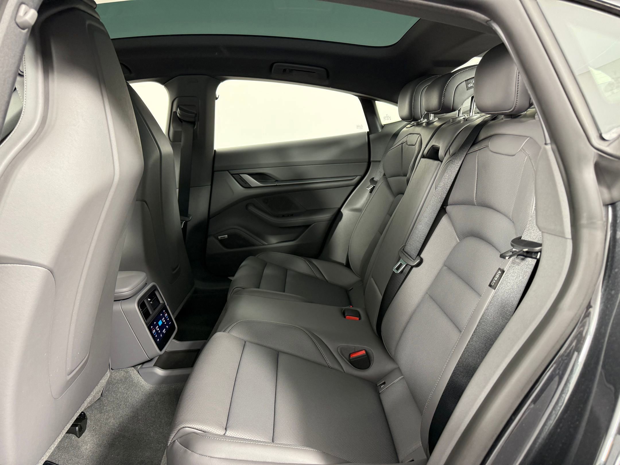 New 2026 Porsche Taycan image 14