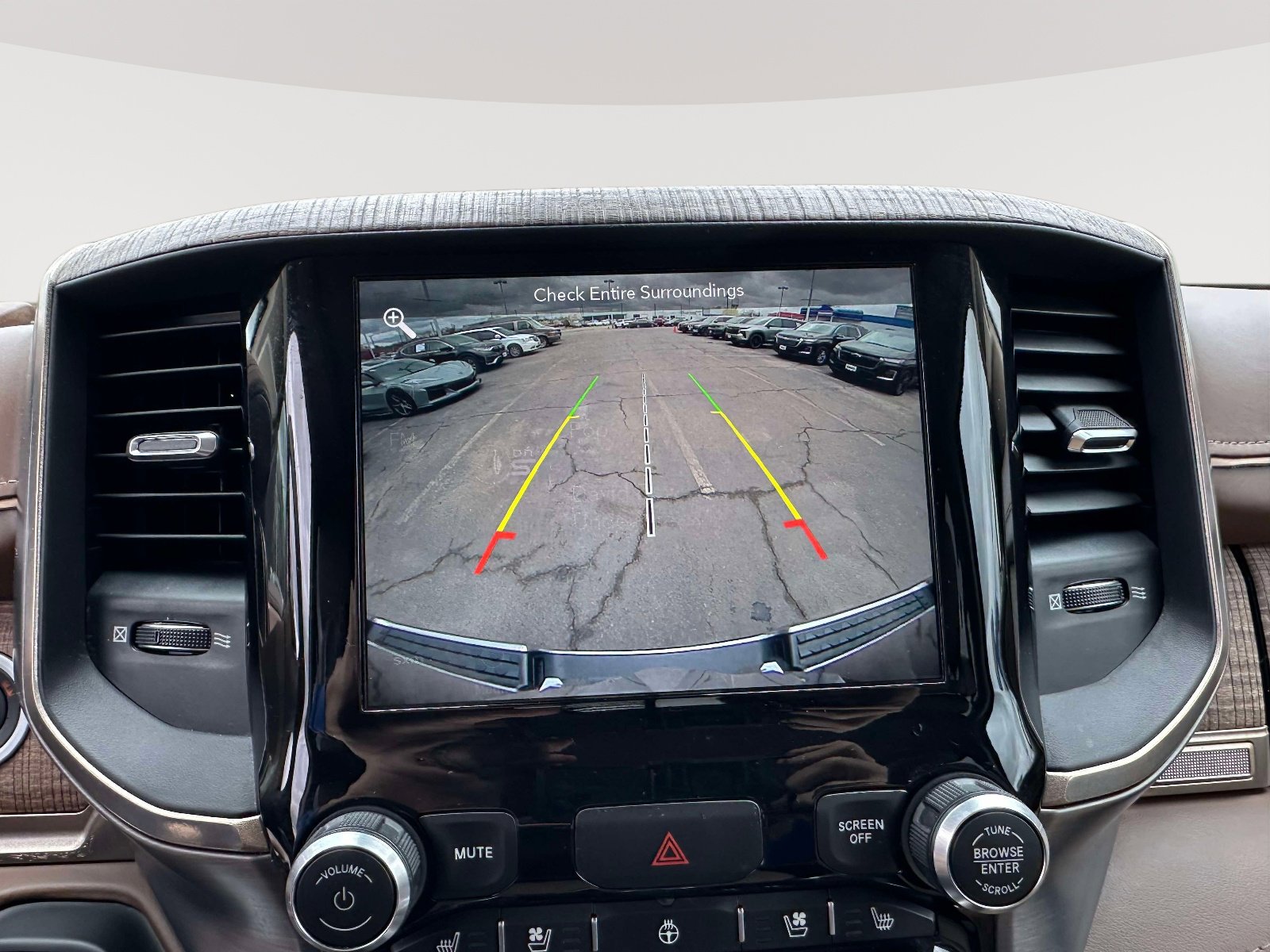 Used 2019 RAM 1500 Limited image 14