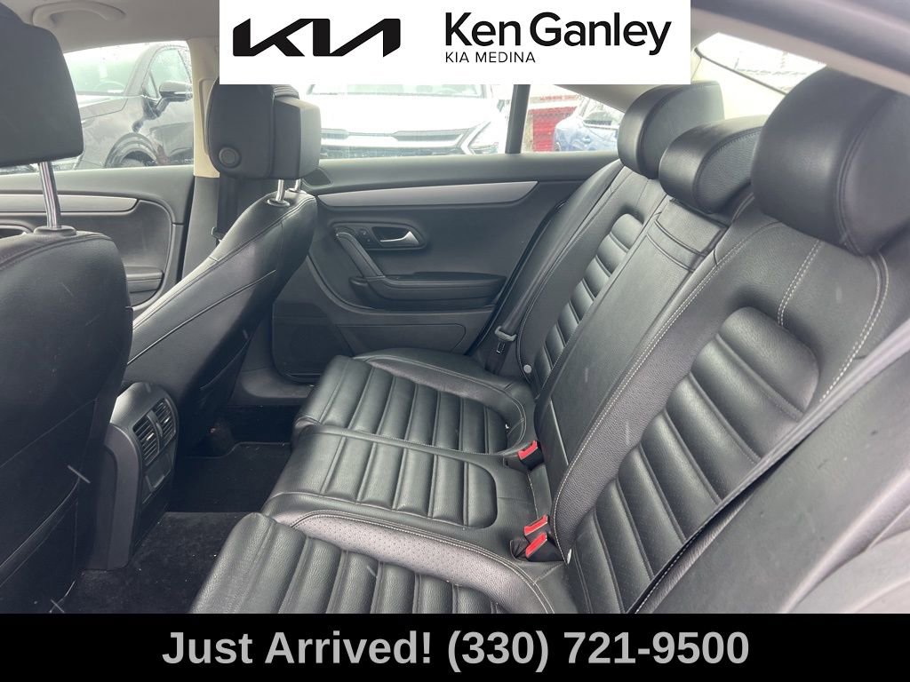 Used 2014 Volkswagen CC Sport image 10