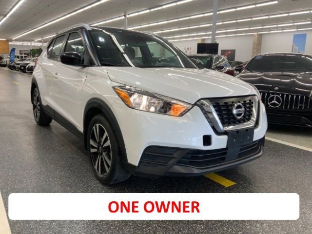 Used 2020 Nissan Kicks SV image 3
