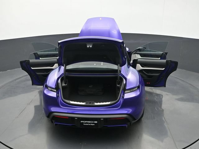 New 2026 Porsche Taycan RWD image 29