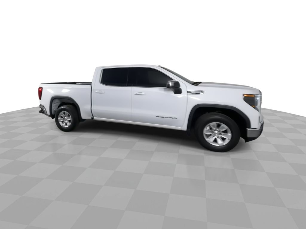 Used 2025 GMC Sierra 1500 SLE image 9