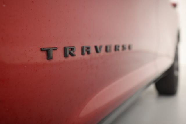 Used 2024 Chevrolet Traverse RS AWD/4WD image 16
