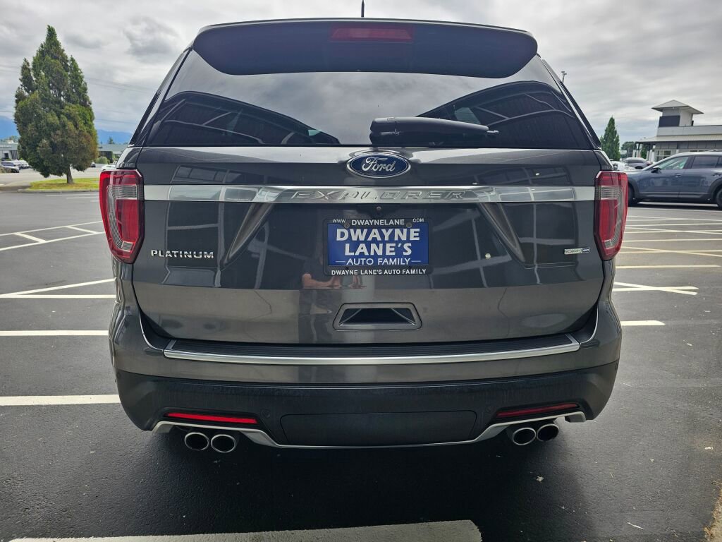 Used 2018 Ford Explorer Platinum AWD/4WD image 4