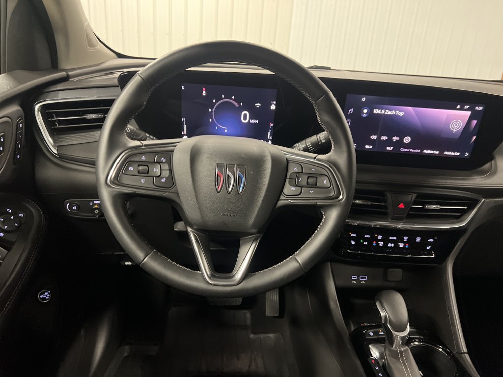 Certified 2025 Buick Encore GX Avenir w/ Avenir Technology Package AWD/4WD image 18