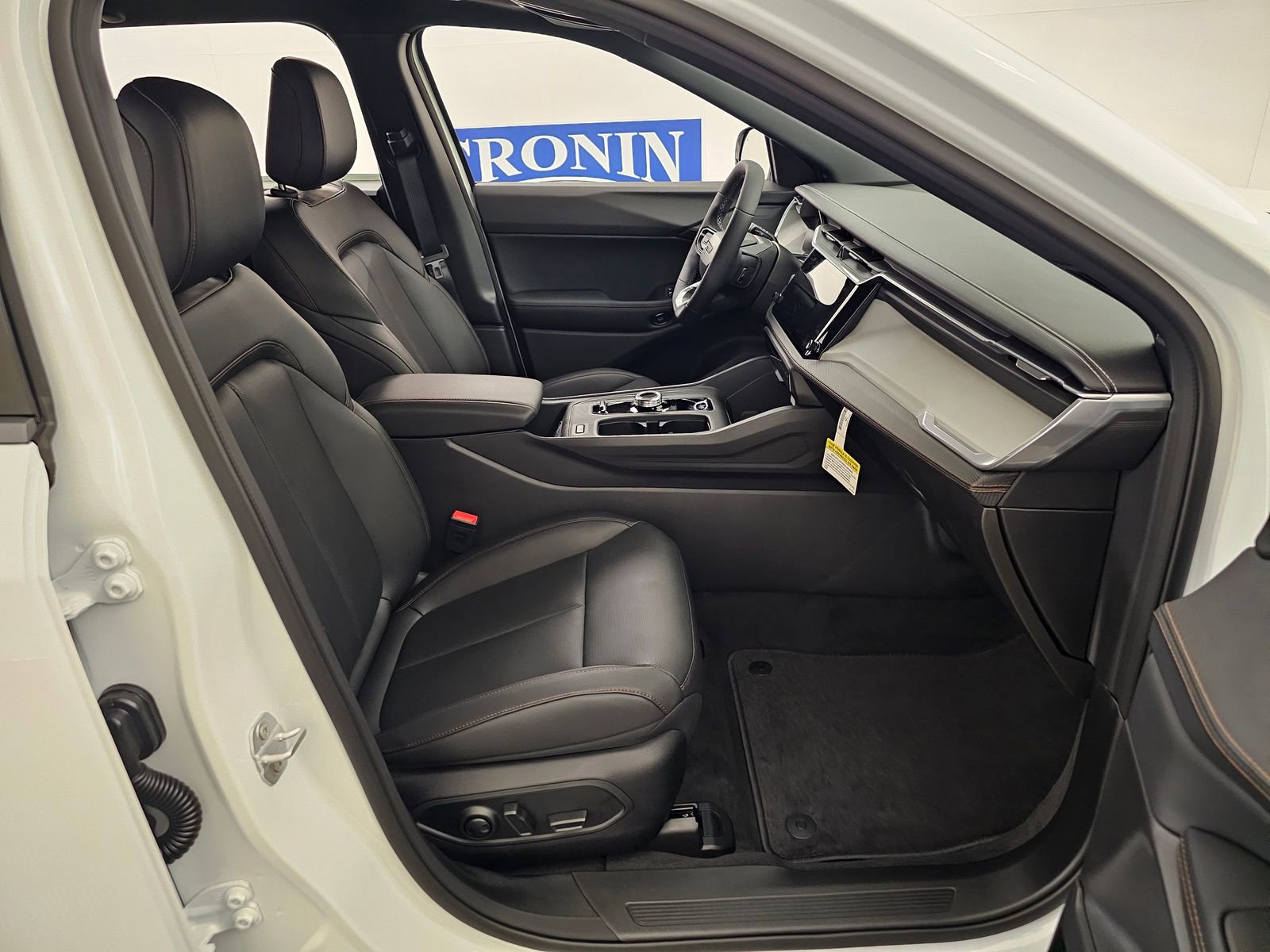 New 2026 Jeep Cherokee Laredo image 35