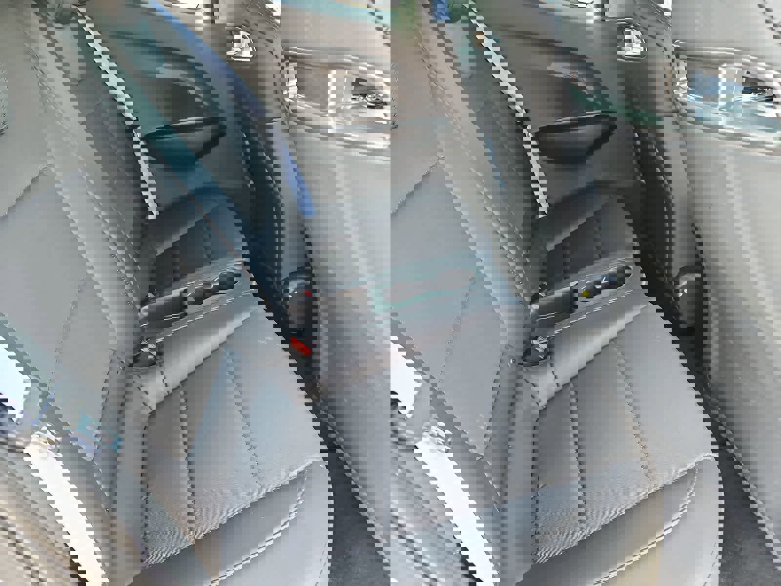 Used 2022 Hyundai Veloster N image 19