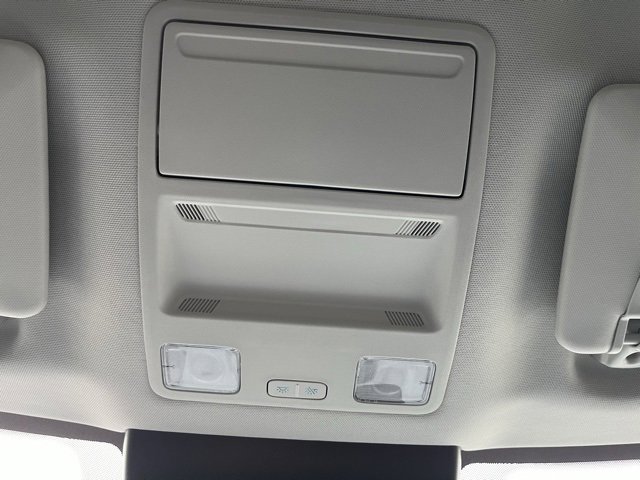 New 2025 Ford Maverick XL w/ Equipment Group 101A image 21