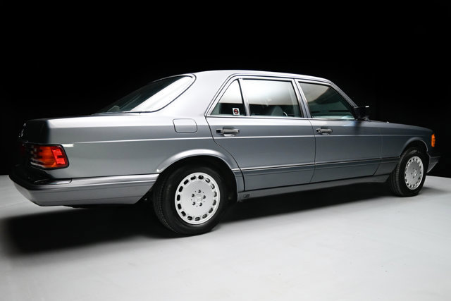 Used 1991 Mercedes-Benz 560 SEL image 22