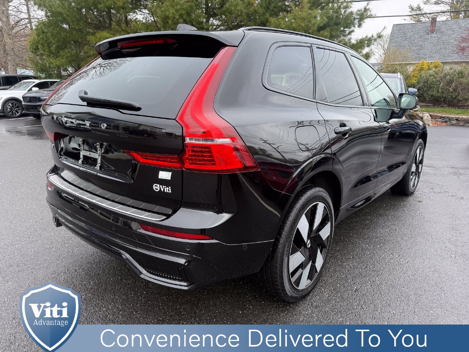 Certified 2024 Volvo XC60 T8 Ultimate AWD/4WD image 8