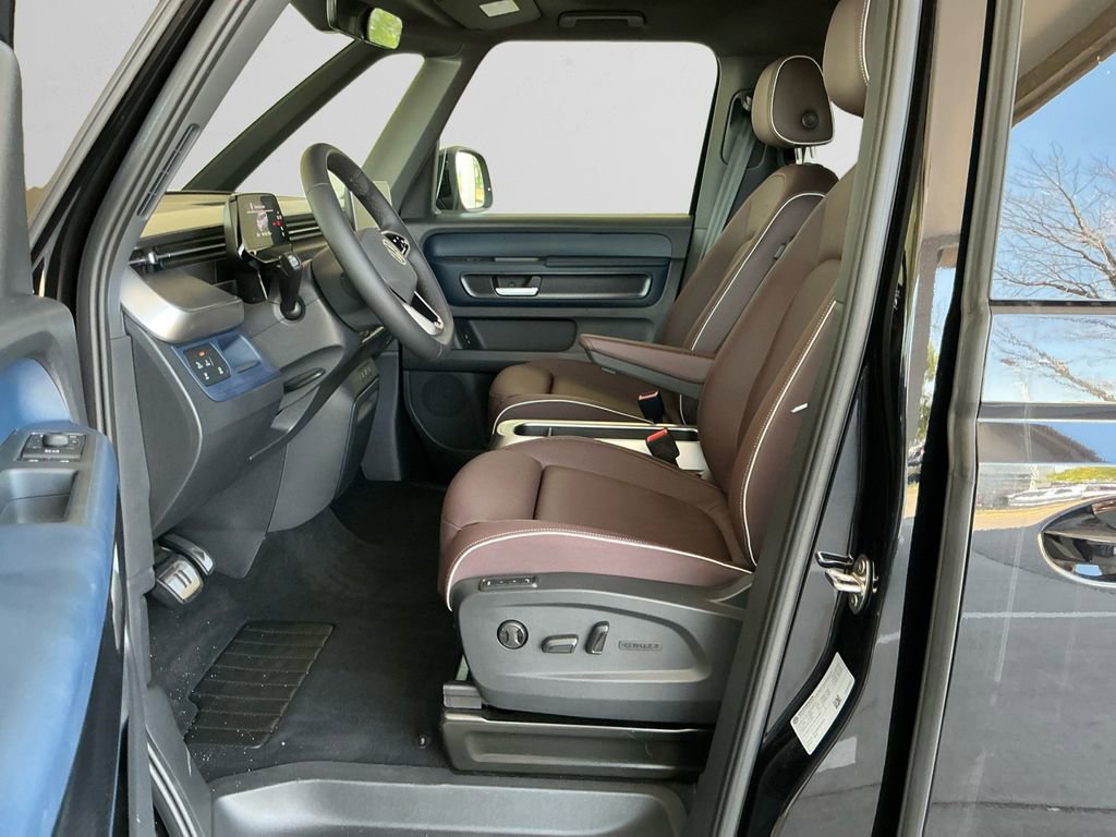 New 2025 Volkswagen ID. Buzz Pro S image 9