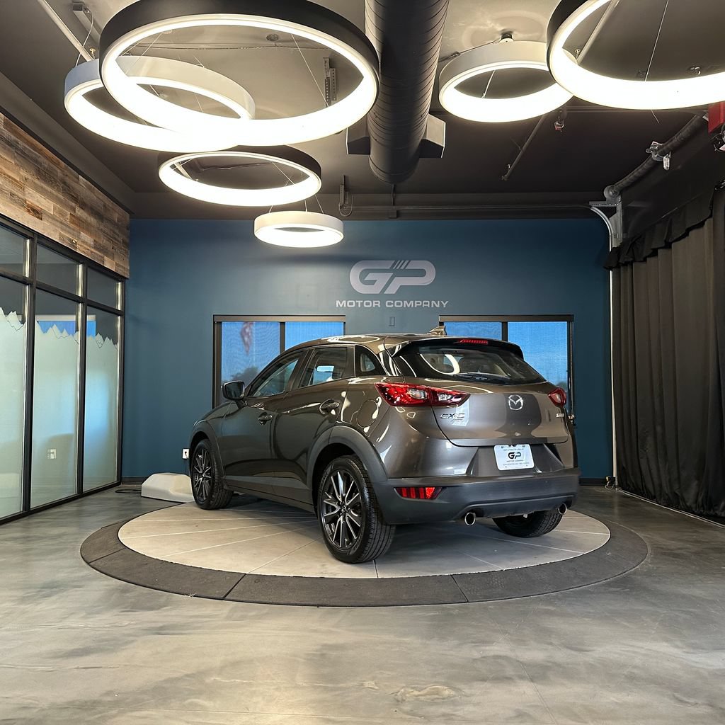 Used 2018 MAZDA CX-3 Touring AWD/4WD image 5