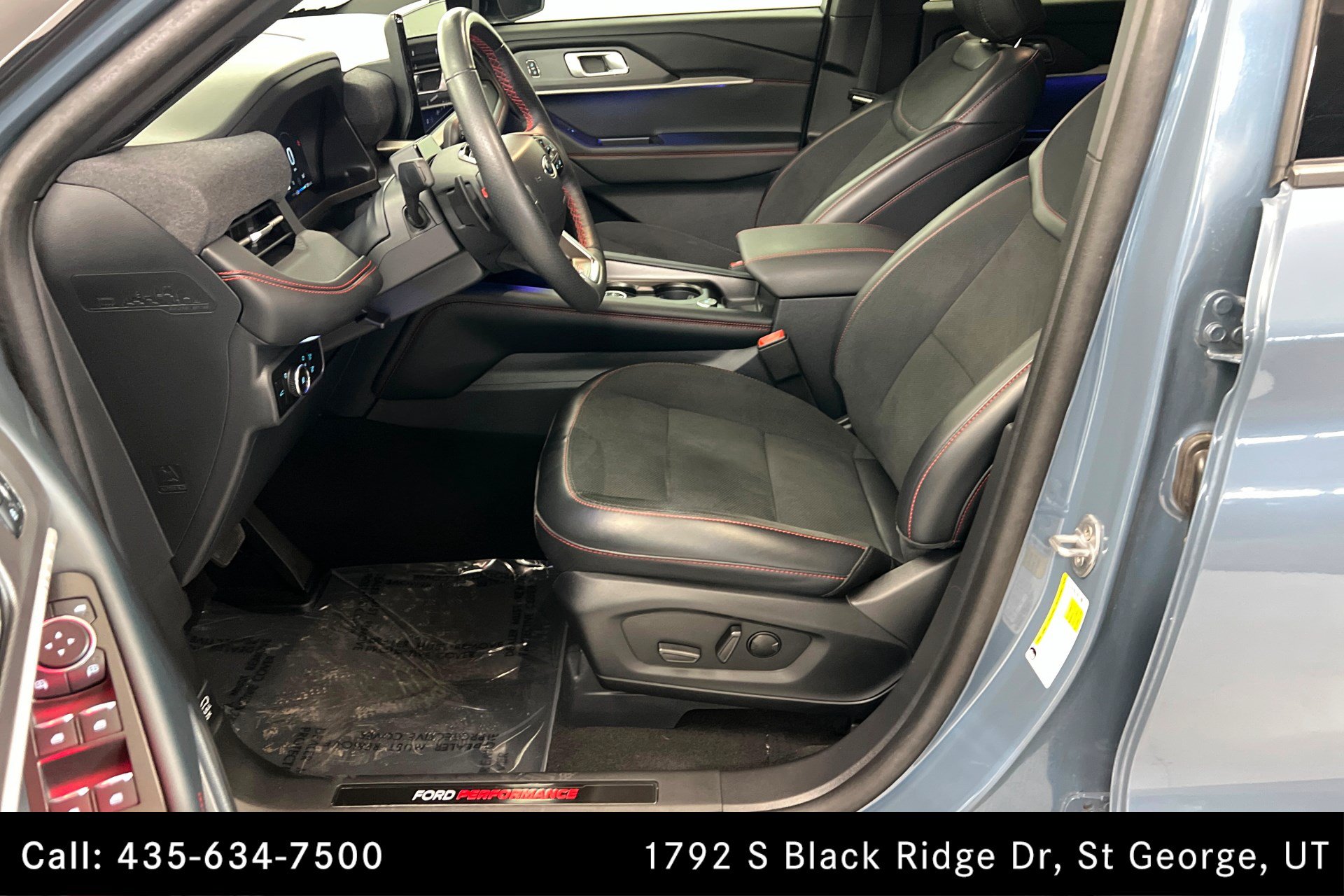 Used 2025 Ford Explorer ST AWD/4WD image 18
