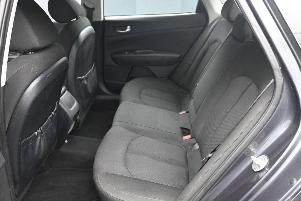 Used 2017 Kia Optima LX FWD image 12