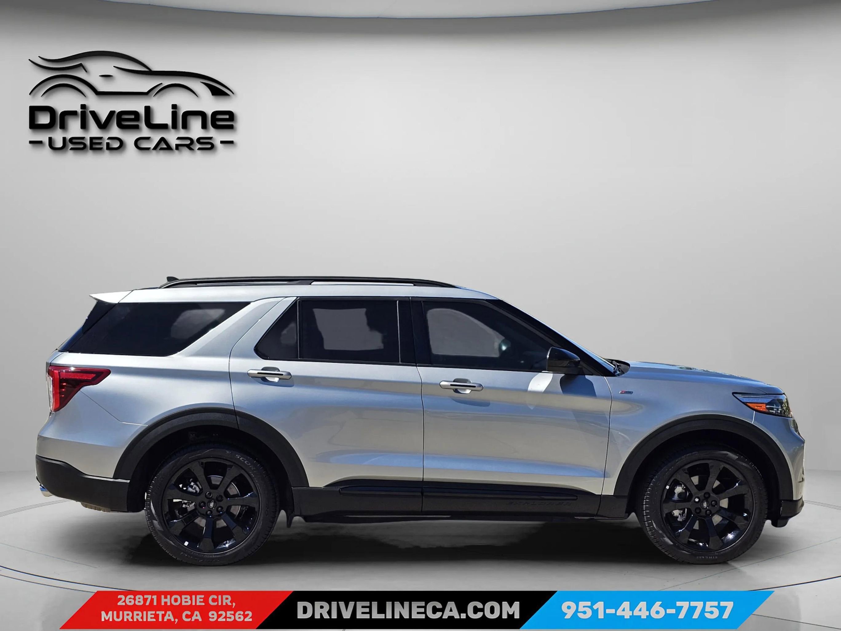 Used 2024 Ford Explorer ST-Line w/ Class IV Trailer Tow Package RWD image 11