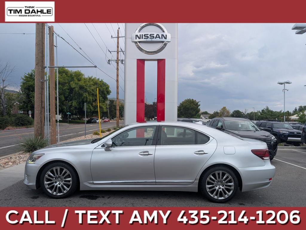 Used 2015 Lexus LS 460 w/ Comfort Package RWD image 1
