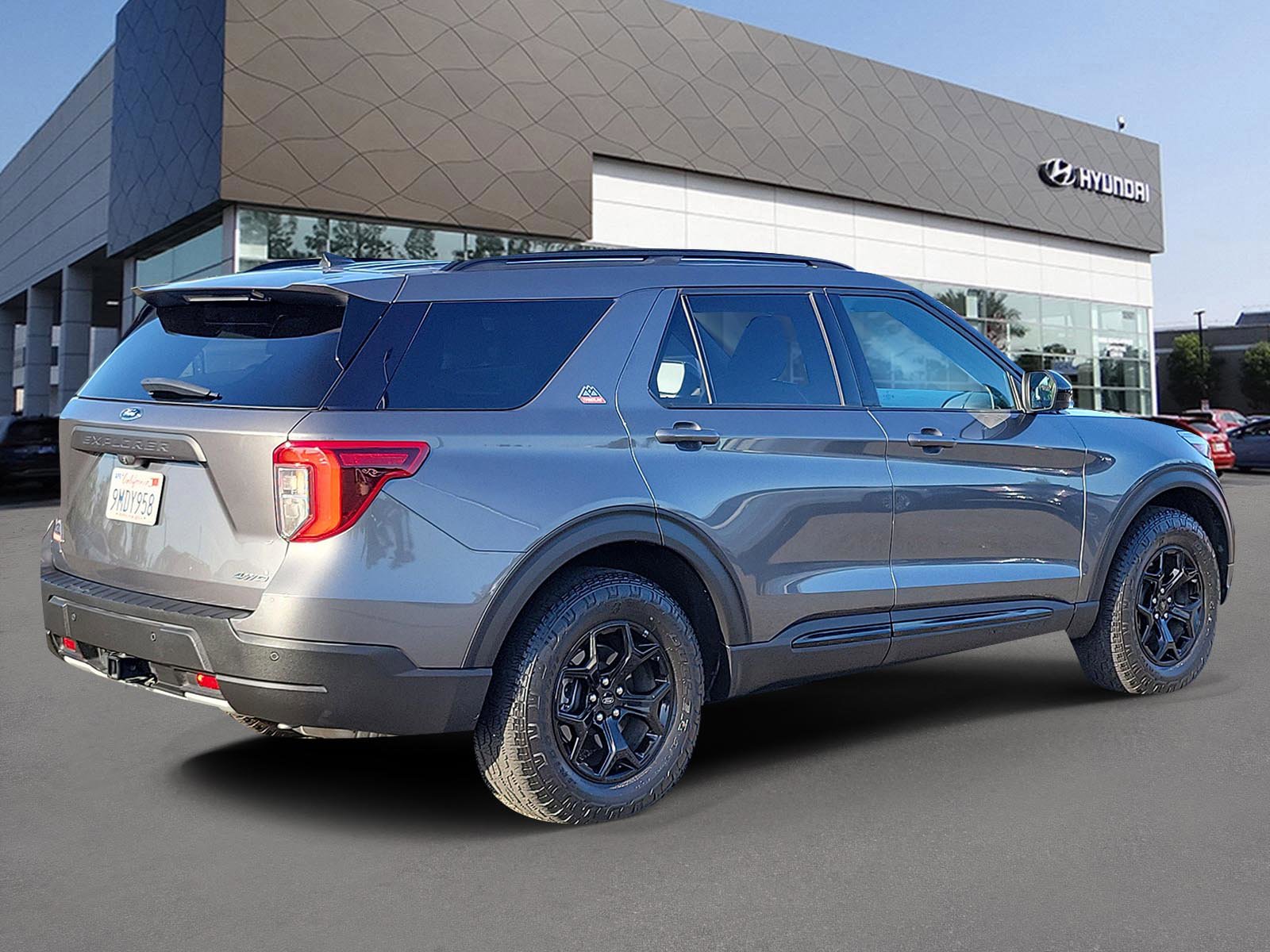 Used 2023 Ford Explorer Timberline w/ Timberline Technology Package AWD/4WD image 2