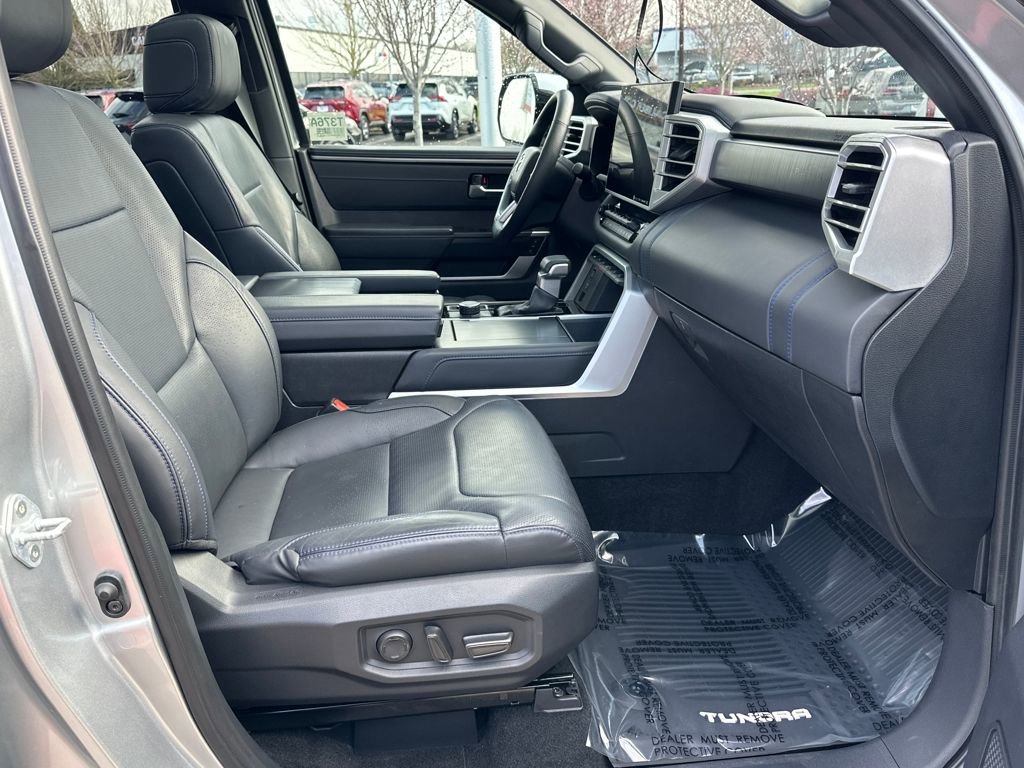 Used 2023 Toyota Tundra Platinum image 17