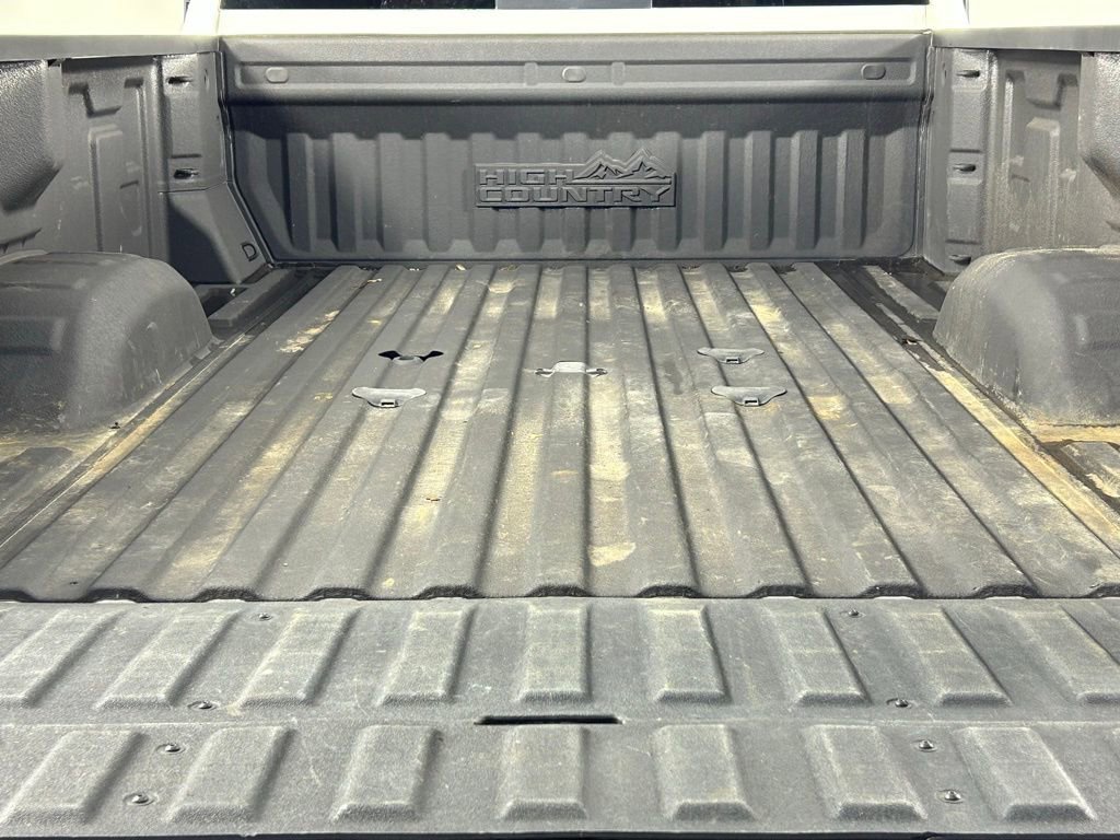 Used 2023 Chevrolet Silverado 3500 High Country image 15