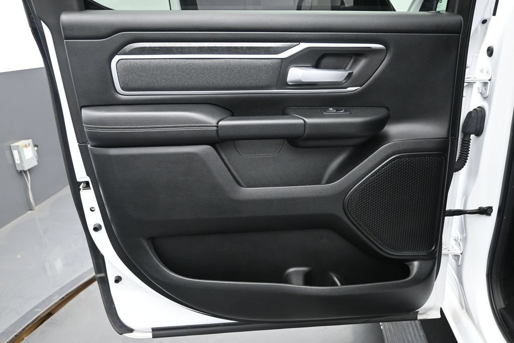 Used 2020 RAM 1500 Big Horn AWD/4WD image 13