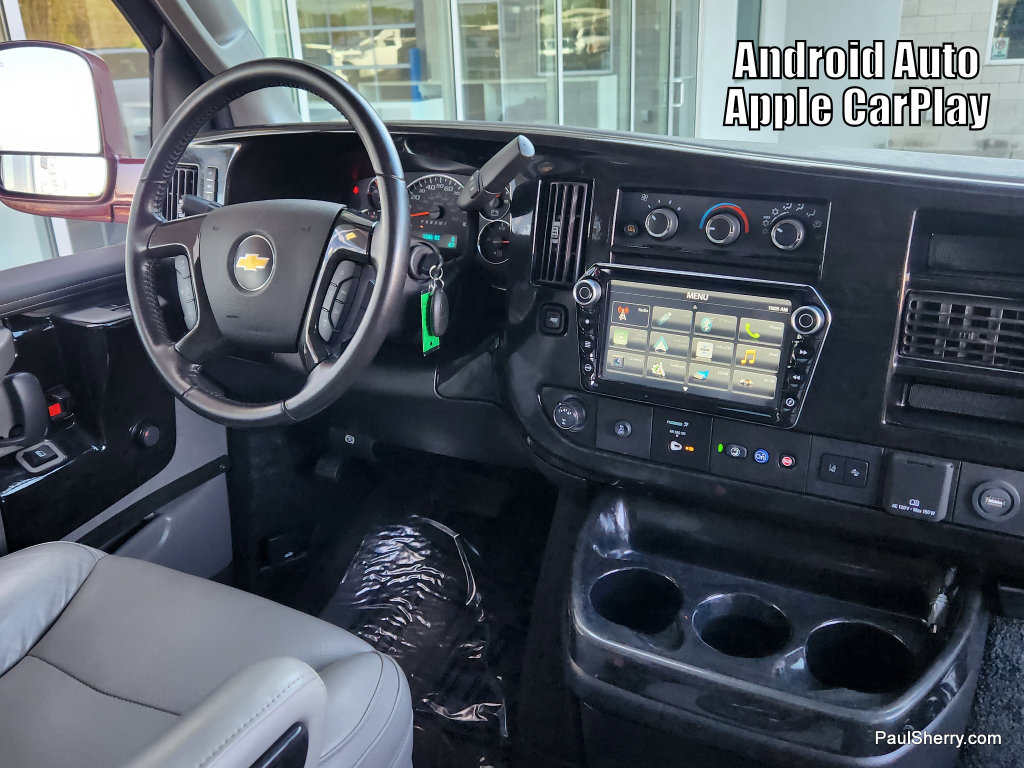 Used 2021 Chevrolet Express 3500 LS w/ Chrome Appearance Package image 8