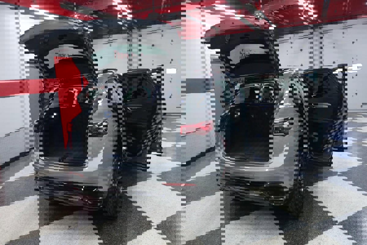 Used 2025 Buick Envision Sport Touring image 24