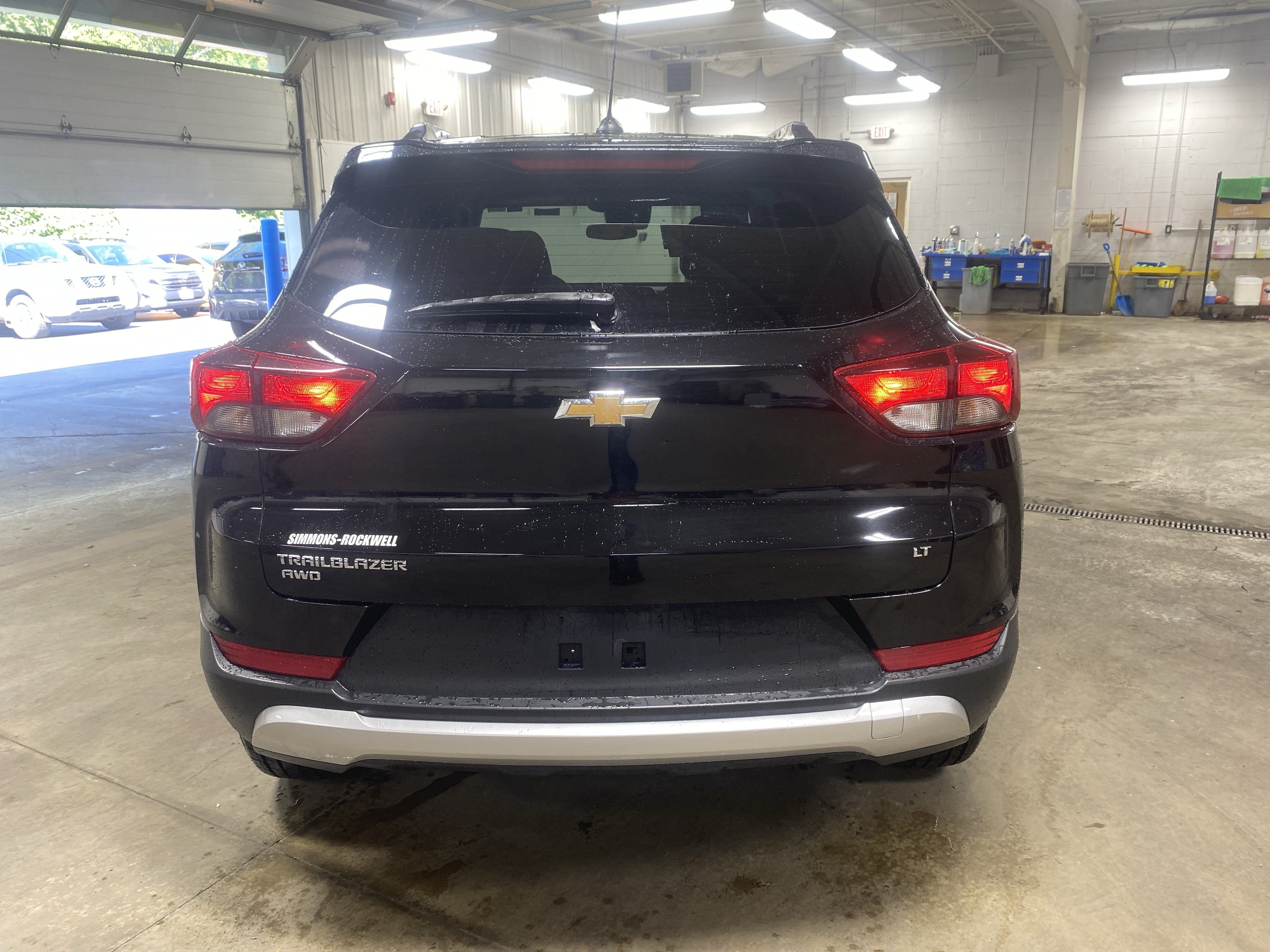 Used 2025 Chevrolet TrailBlazer LT AWD/4WD image 6