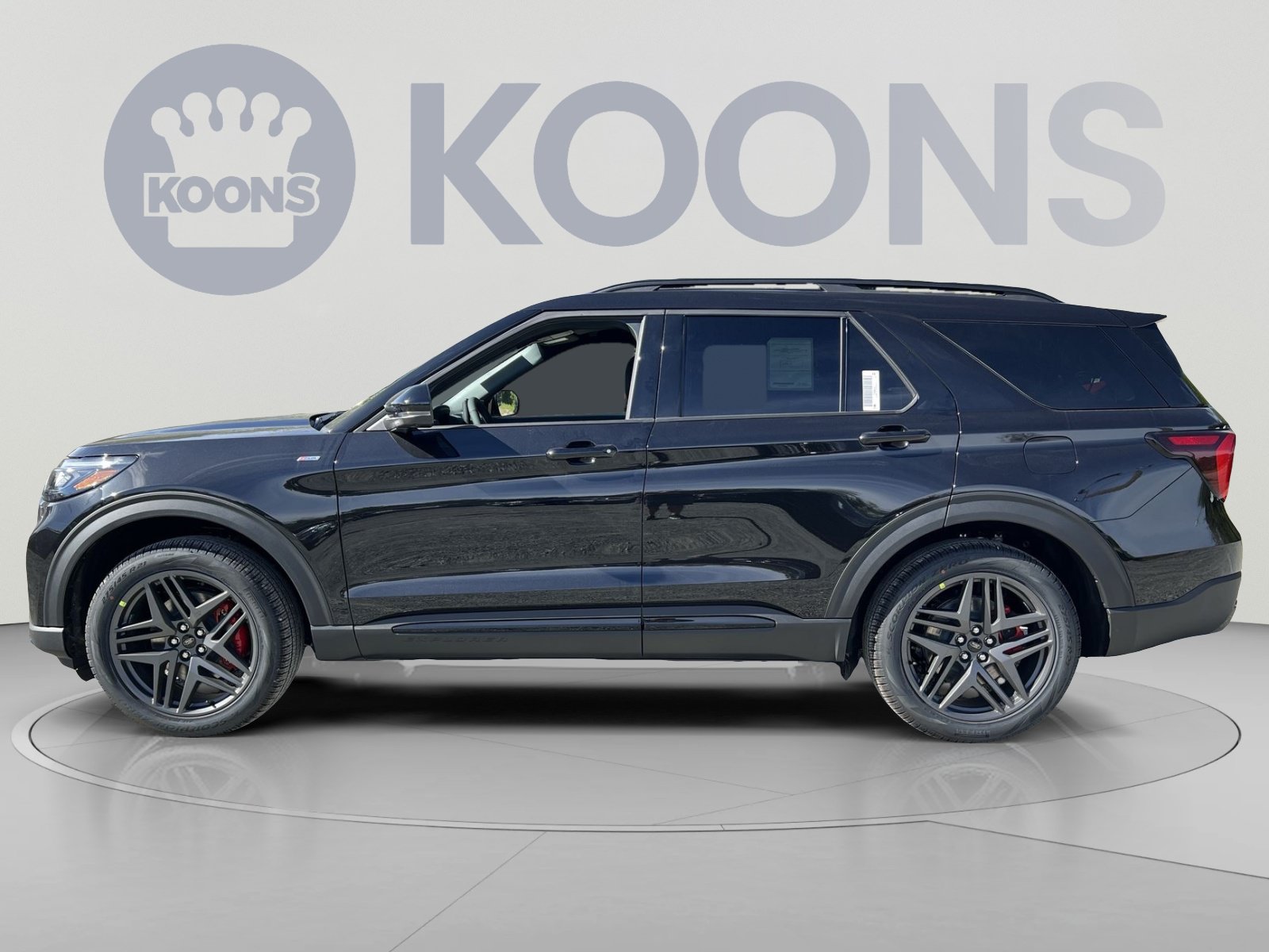 New 2027 Ford Explorer ST-Line w/ Premium Package AWD/4WD image 2