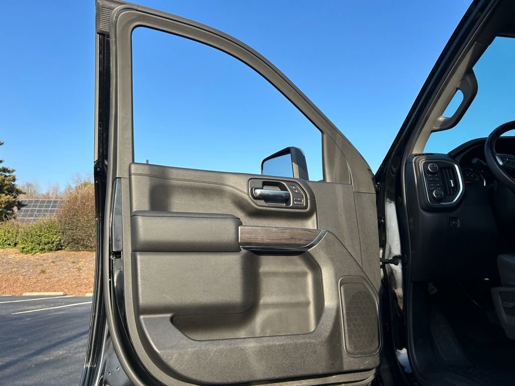 Used 2022 Chevrolet Silverado 2500 LTZ w/ Z71 Off-Road Package image 54