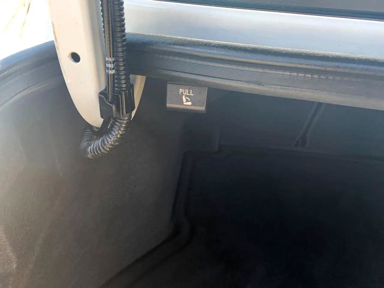Used 2020 Hyundai Elantra Sedan FWD image 27