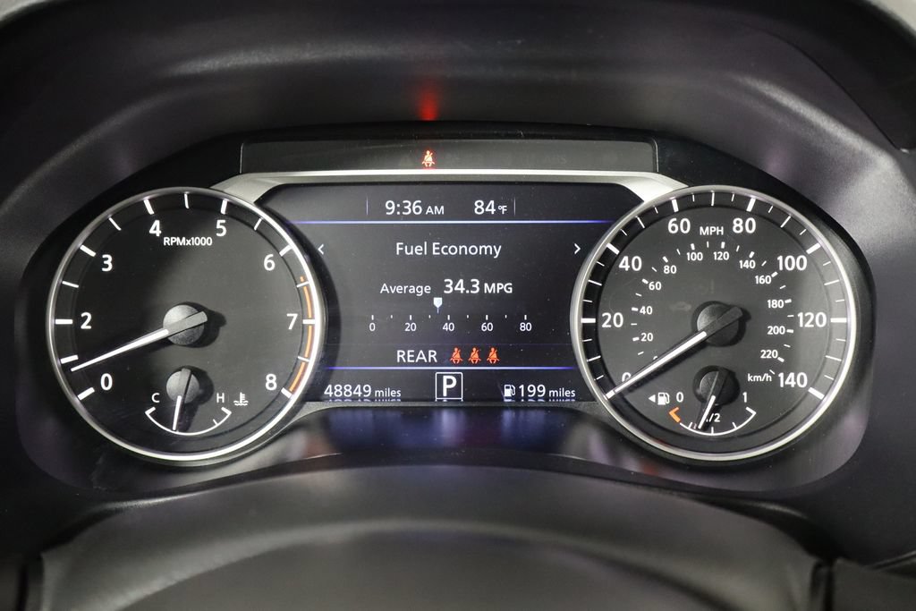 Used 2025 Nissan Altima 2.5 SV FWD image 11